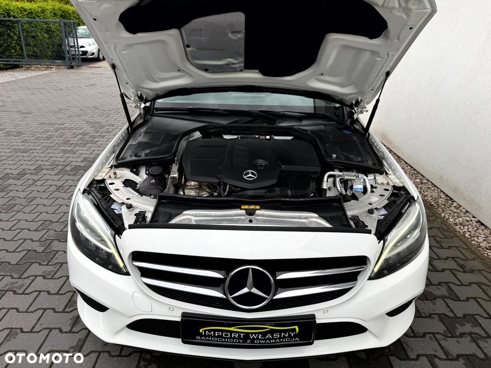 Mercedes-Benz Klasa C 220 d 9G-TRONIC Avantgarde - 32