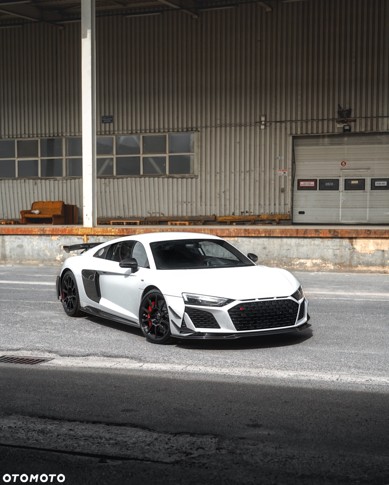Audi R8 Coupé V10 RWD GT - 6