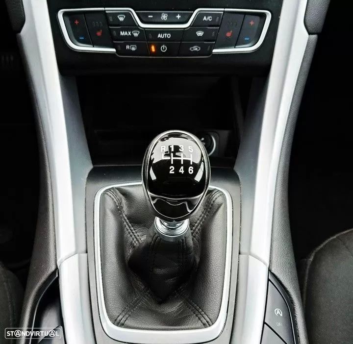 Ford Mondeo SW 2.0 TDCi Business Plus - 14