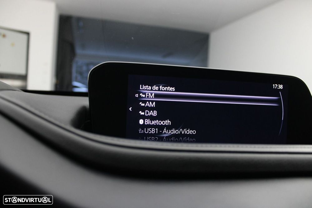 Mazda CX-30 2.0 Sky-G Evolve i-Active - 17