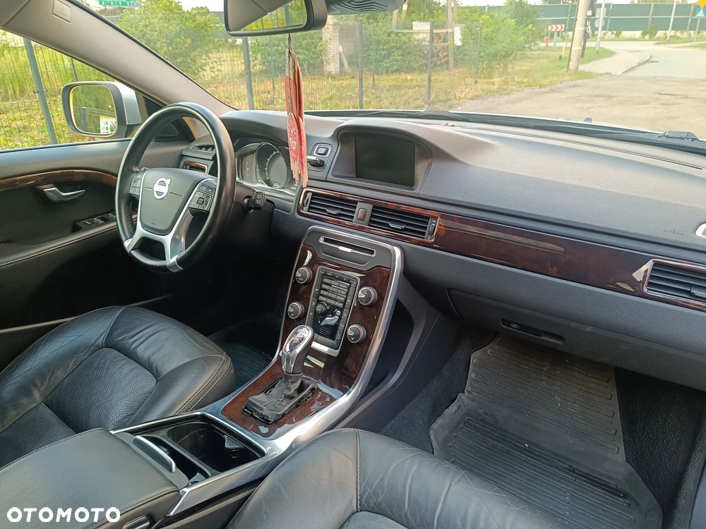 Volvo XC 70 T6 AWD Geartronic Momentum - 14