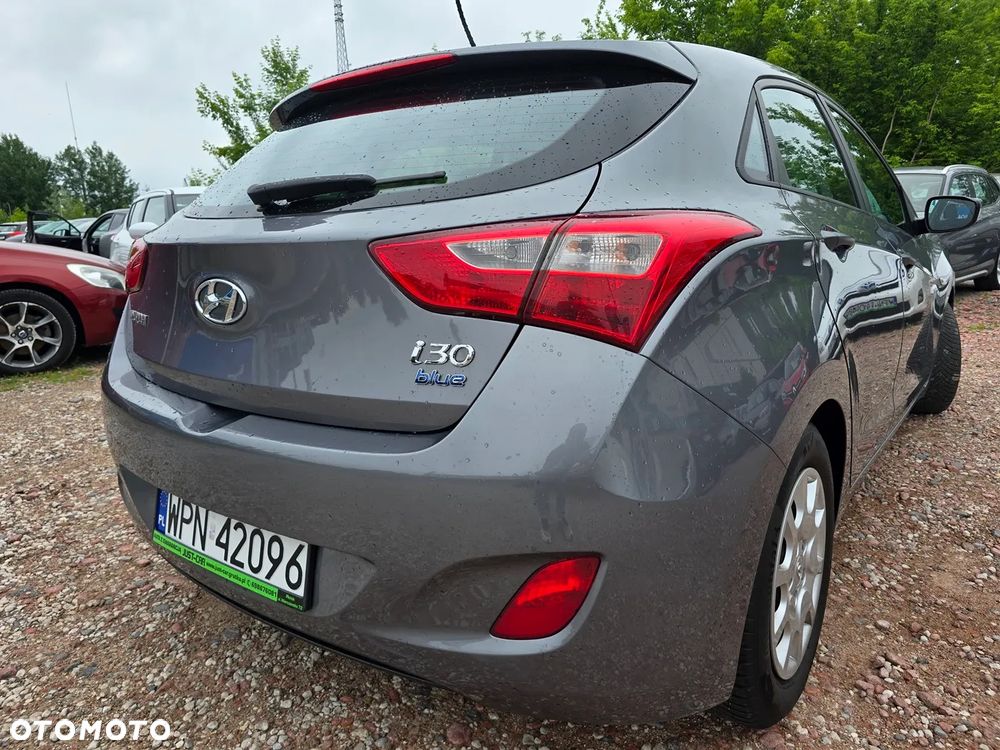Hyundai i30 blue 1.6 GDI Trend - 6