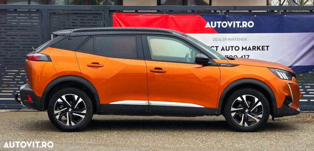 Peugeot 2008 PureTech 130 EAT8 GT - 8