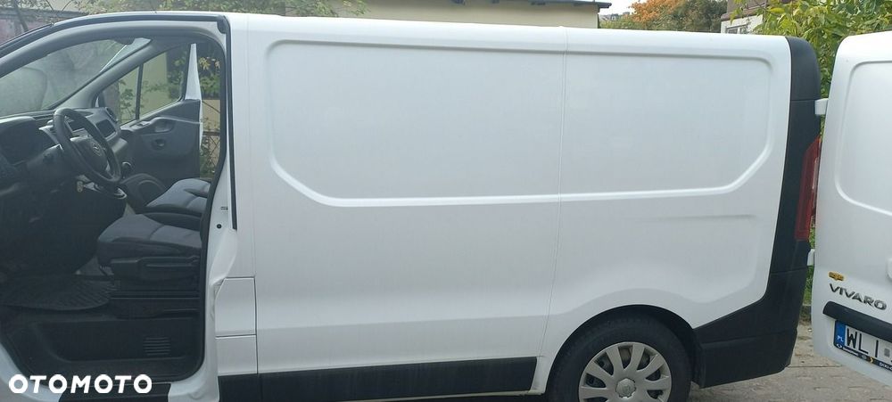 Opel Vivaro - 27