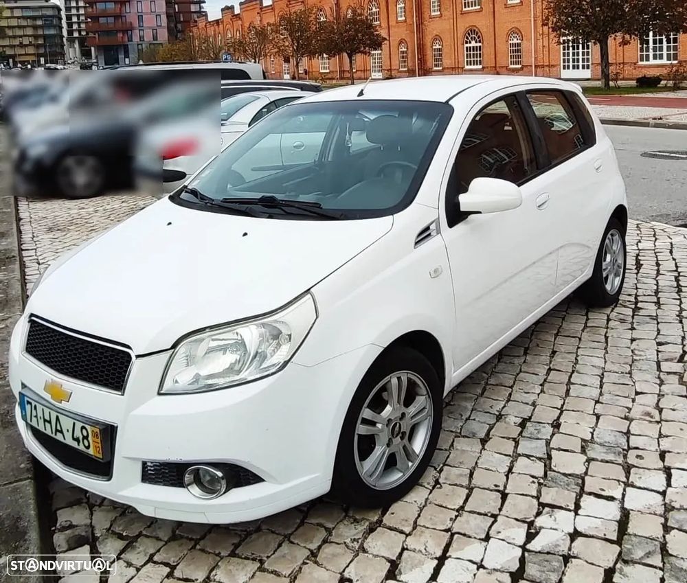 Chevrolet Aveo 1.2 L - 25