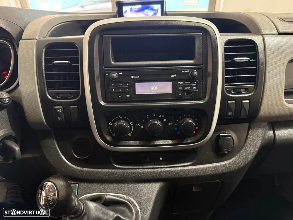 Renault Trafic Longa - 13