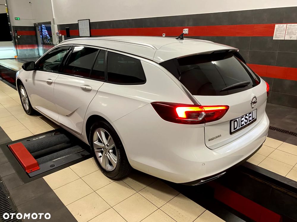Opel Insignia 2.0 CDTI Business Elegance S&S - 8