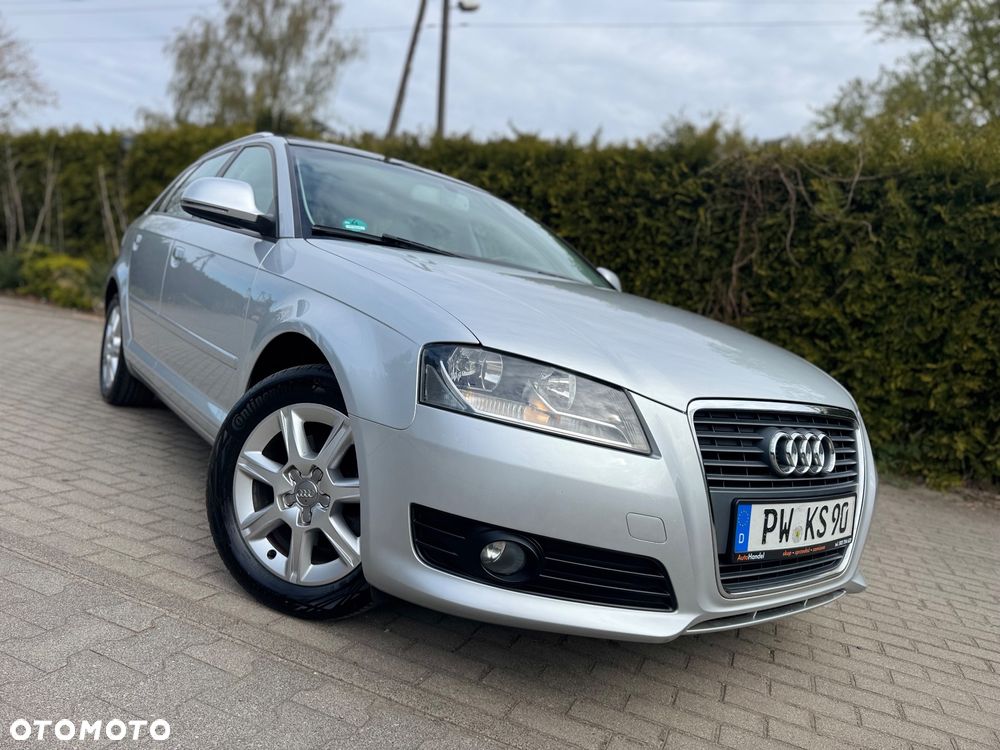Audi A3 Sportback 1.8 TFSI Attraction - 2