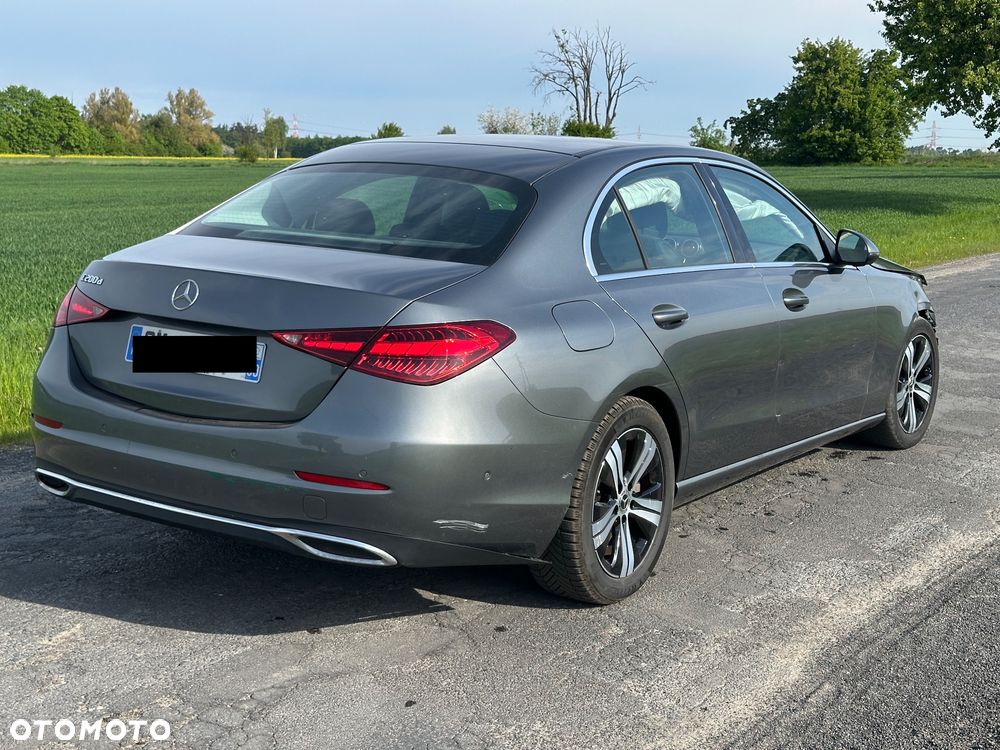 Mercedes-Benz Klasa C 200 d 9G-TRONIC Avantgarde - 4