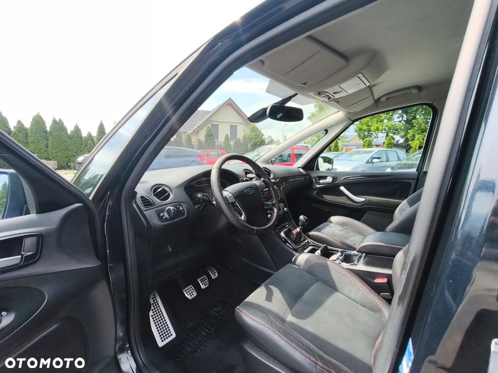 Ford S-Max 2.2 TDCi Titanium - 25