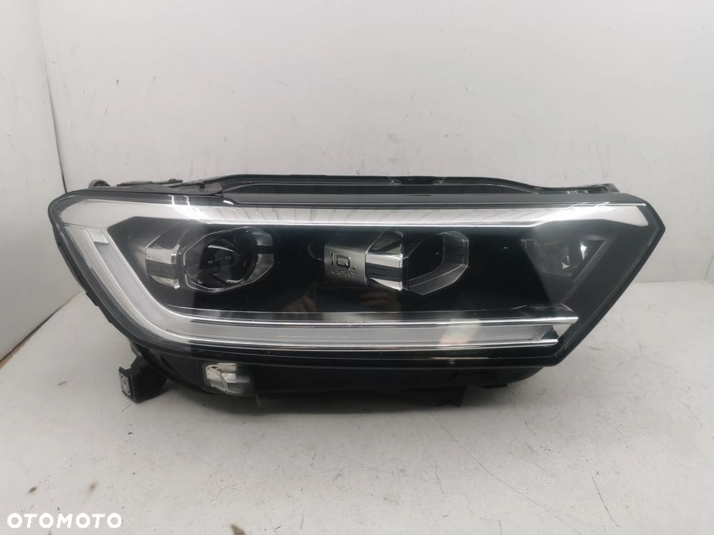 Lampa przednia prawa Volkswagen T-Roc VW Full Led Matrix IQ Light