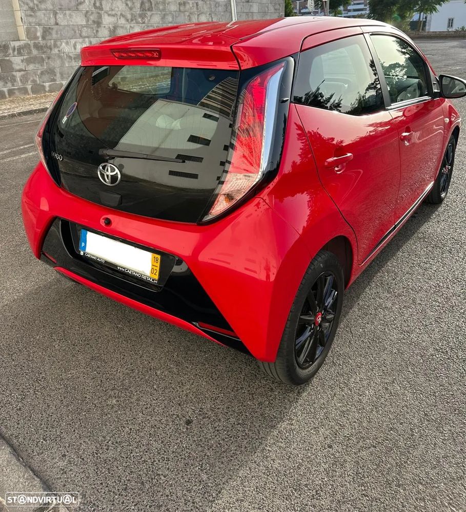 Toyota Aygo 1.0 X-Play+X-Touch - 4