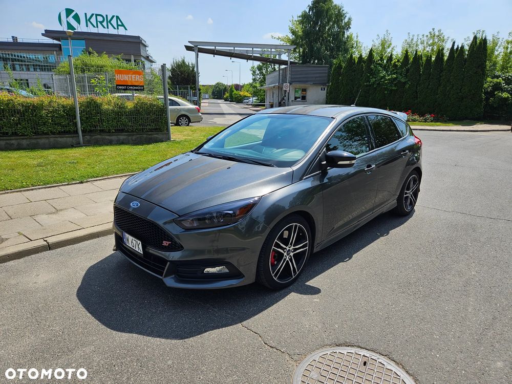Ford Focus 2.0 EcoBoost ST-2 - 5