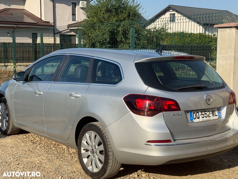 Opel Astra 1.6 CDTI ECOTEC Start/Stop Dynamic - 3