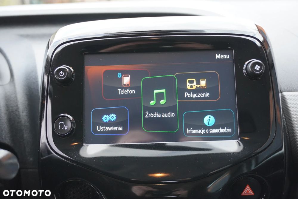 Peugeot 108 VTI 72 ETG5 Top Allure - 23