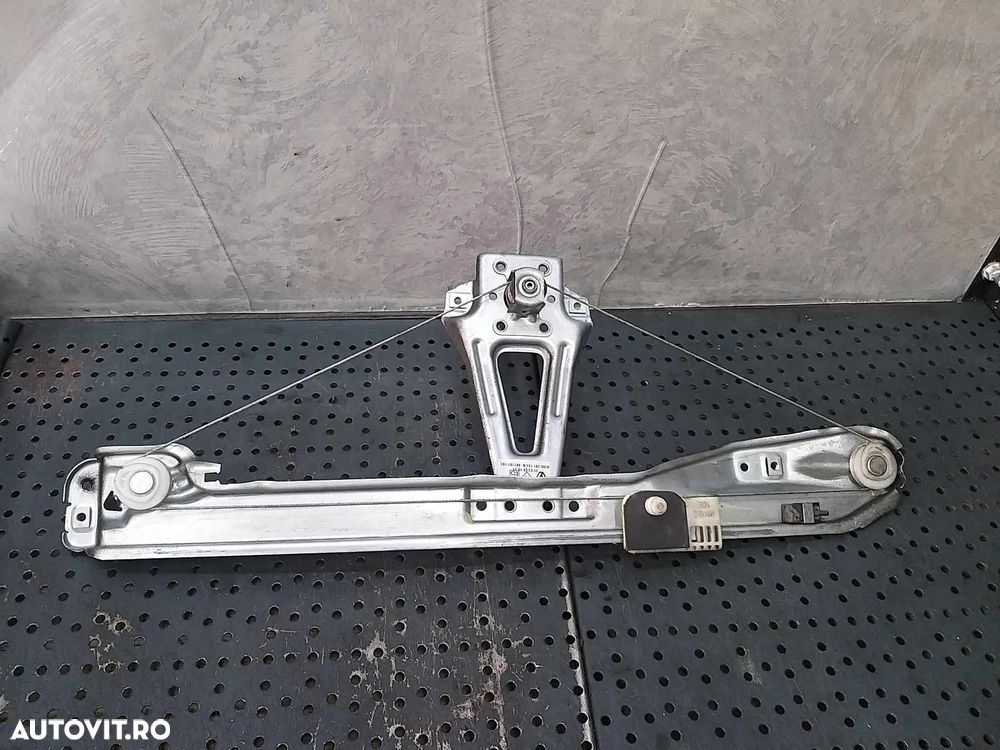 Macara manuala dreapta spate renault clio 3 8200291155b 981281103 - 2