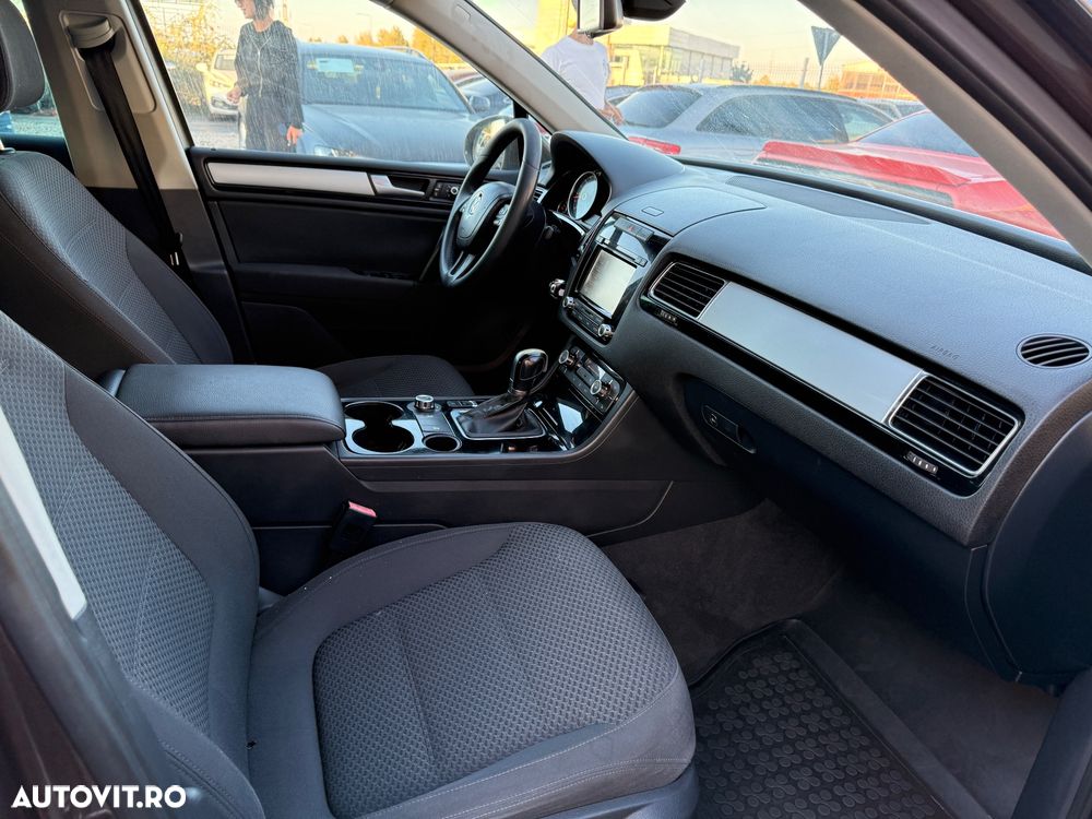 Volkswagen Touareg 3.0 V6 TDI BMT - 7