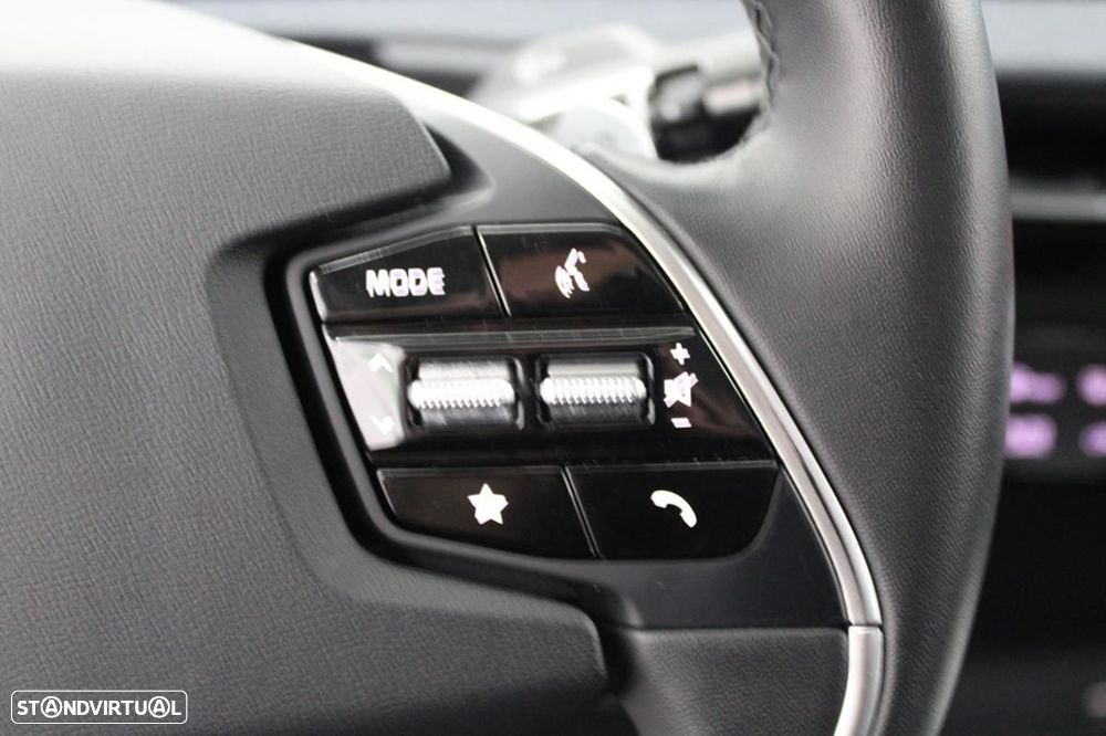 Kia EV6 77.4 kWh Tech - 17