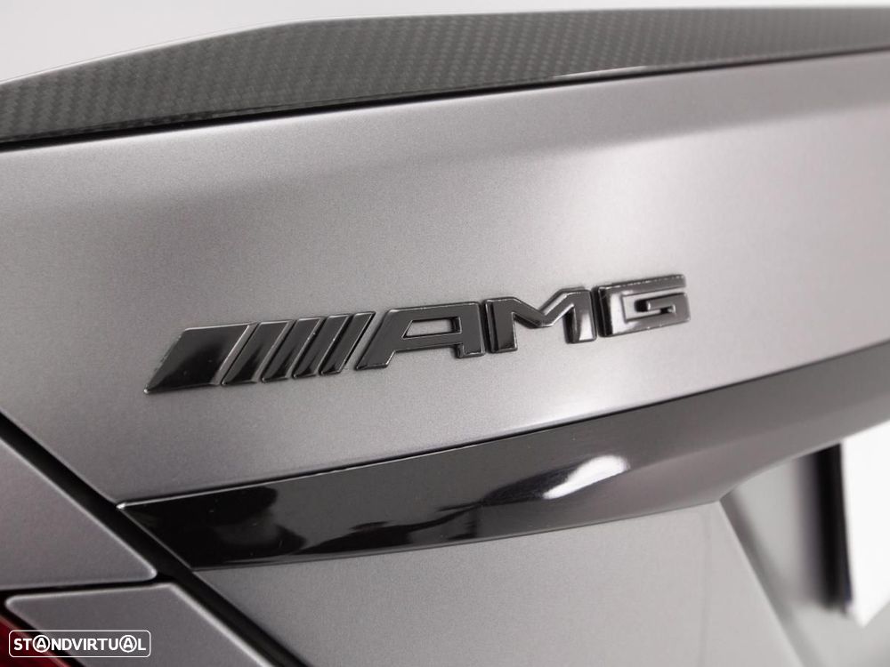 Mercedes-Benz C 63 AMG S - 21