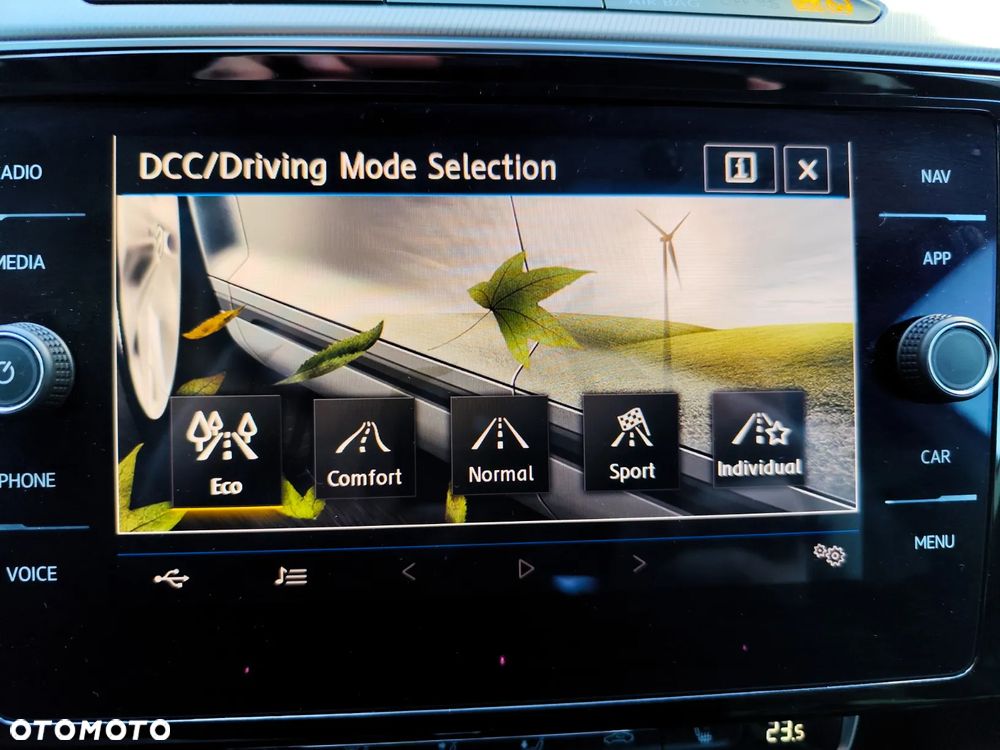 Volkswagen Arteon 2.0 TDI SCR DSG Elegance - 23