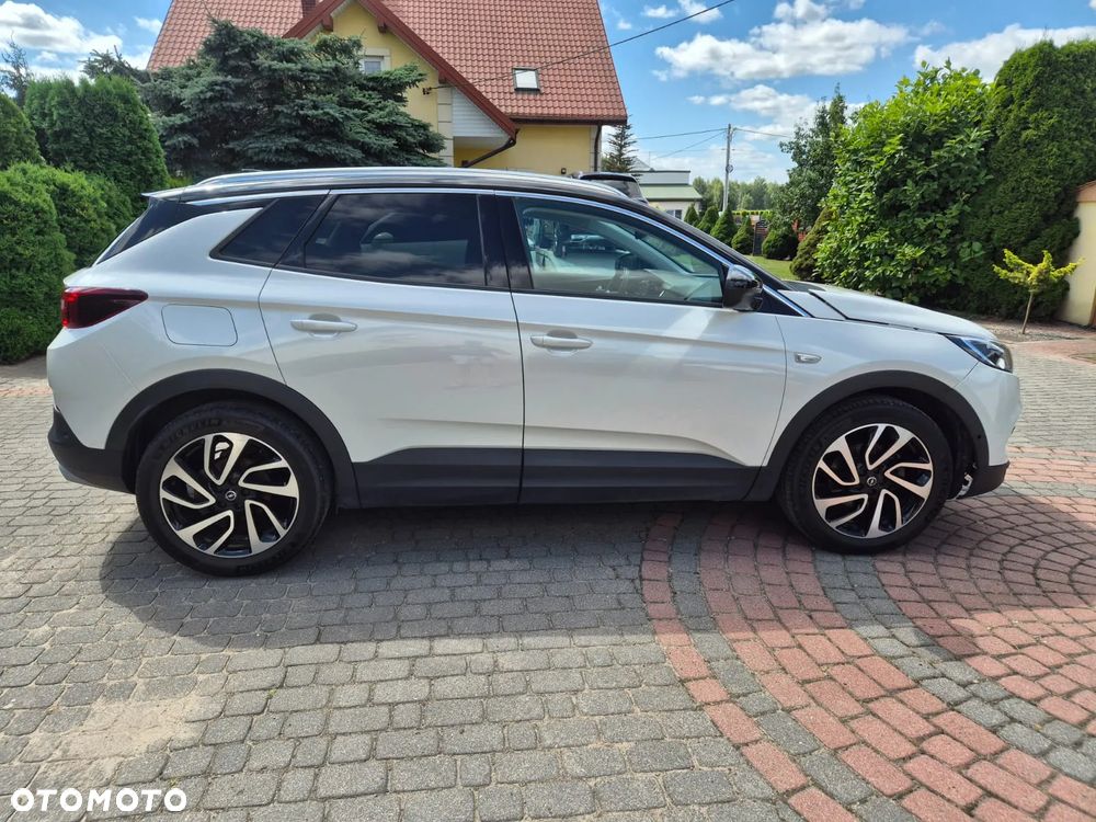 Opel Grandland X 1.2 T Ultimate S&S - 12