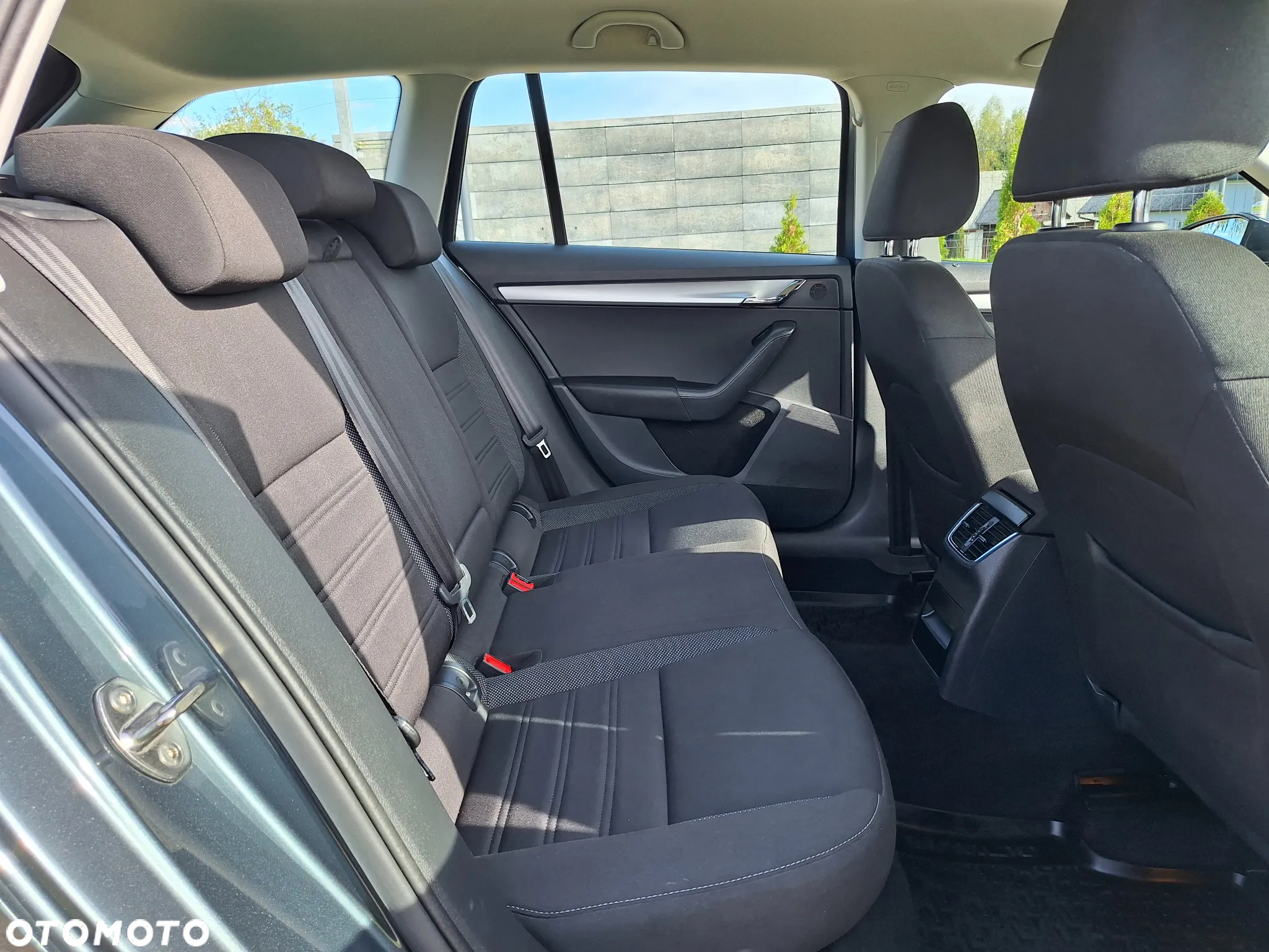 Skoda Octavia 1.6 TDI Ambition - 33