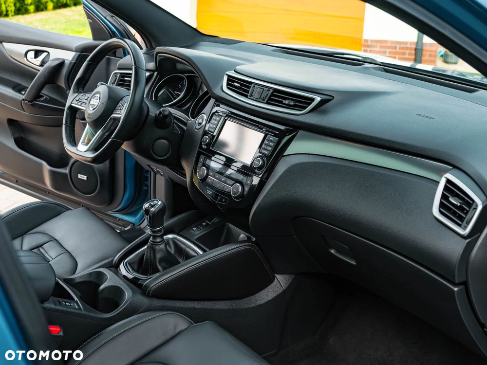 Nissan Qashqai 1.2 DIG-T Tekna+ - 22