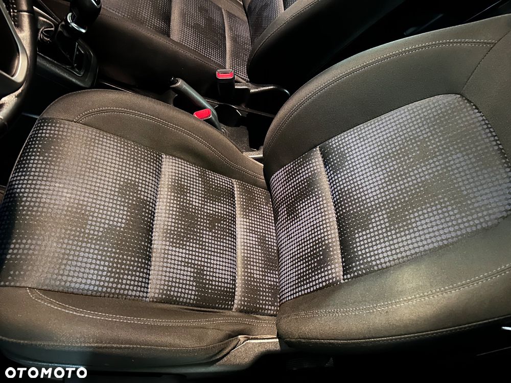 Hyundai ix20 1.6 Comfort - 10