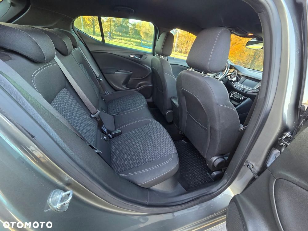 Opel Astra - 28
