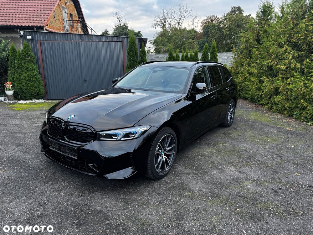 BMW Seria 3 330e PHEV sport - 1