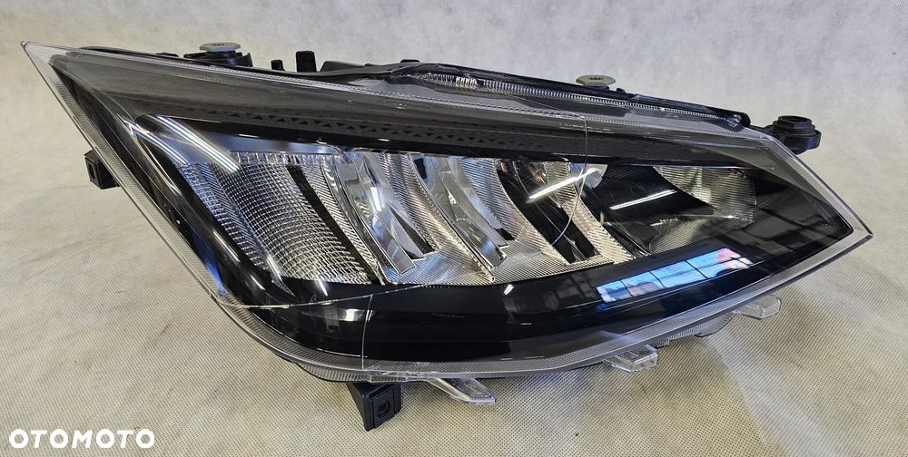PRAWA LAMPA FULL LED SEAT IBIZA V ARONA LIFT 6F1941006E