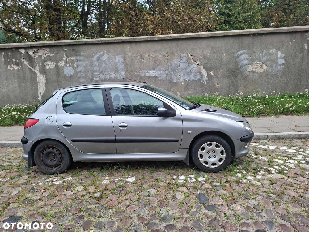 Peugeot 206 - 2