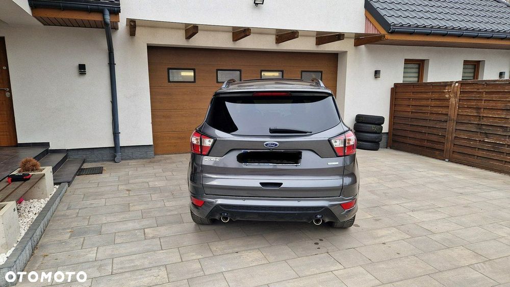 Ford Kuga 1.5 EcoBoost 2x4 ST-Line - 8