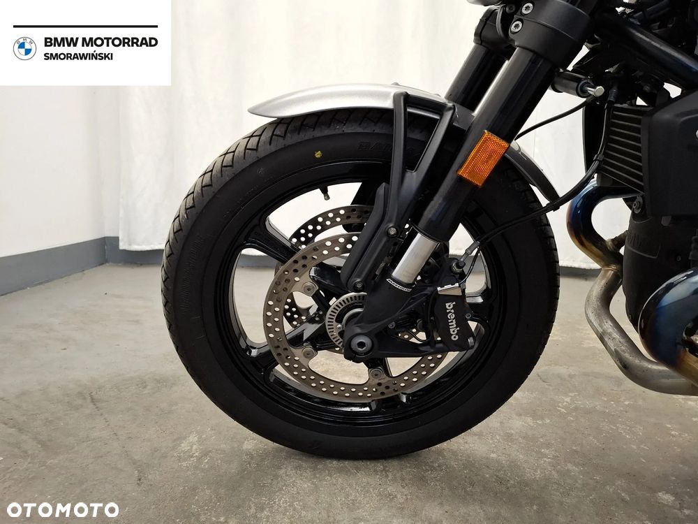 BMW R - 18