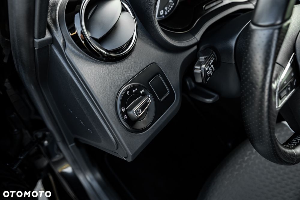 Seat Ibiza SC 1.8 TSI Cupra S&S - 23