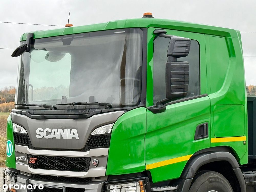 Scania P320 / PLATFORMA / NOWY / 5 TYŚ KM / SYPIALKA / 2023 ROK / CAŁA NA PODUSZKACH / 7.7 M DŁUGOŚCI / LAWETA / DO PRZEWOZU MASZYN ROLNICZYCH ITP - 13