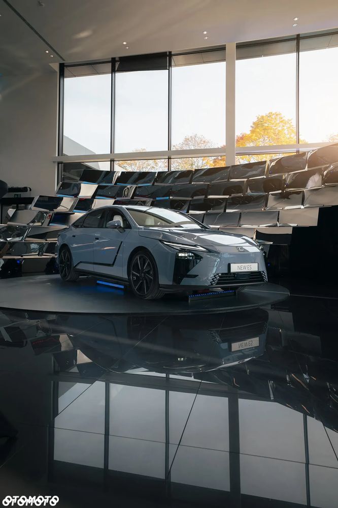 Lexus ES 300h Prestige - 32