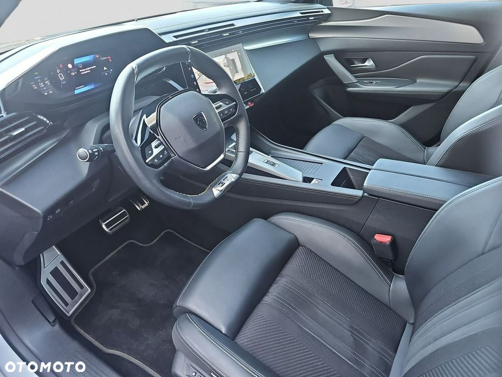 Peugeot 308 - 18