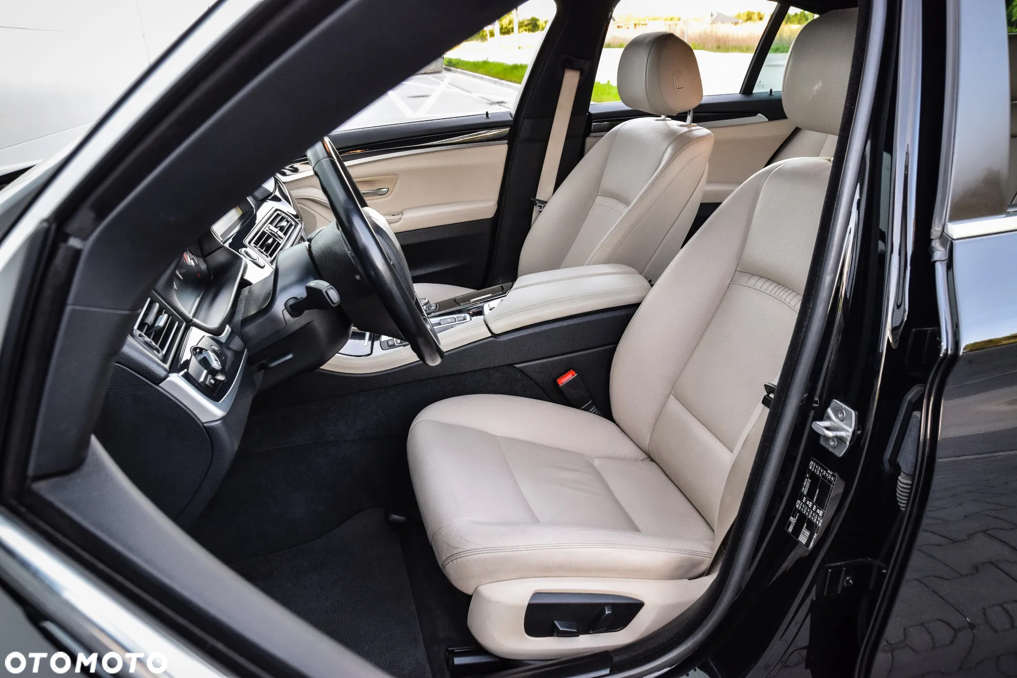 BMW Seria 5 518d Luxury Line sport - 6