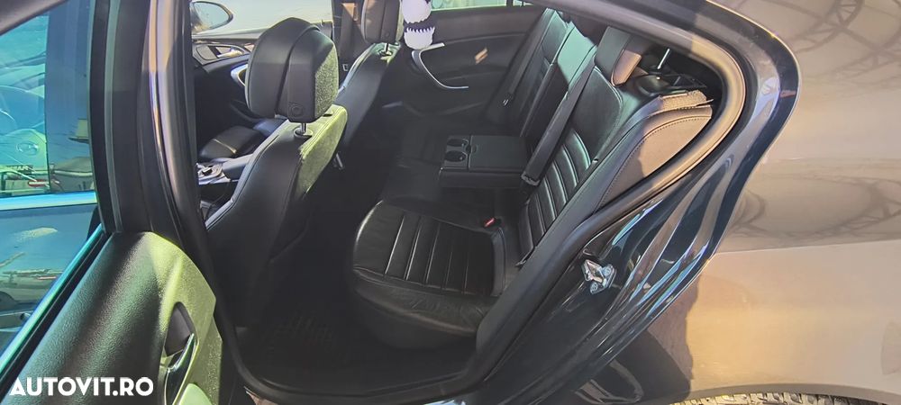 Opel Insignia 2.0 CDTI ECOFLEX - 19