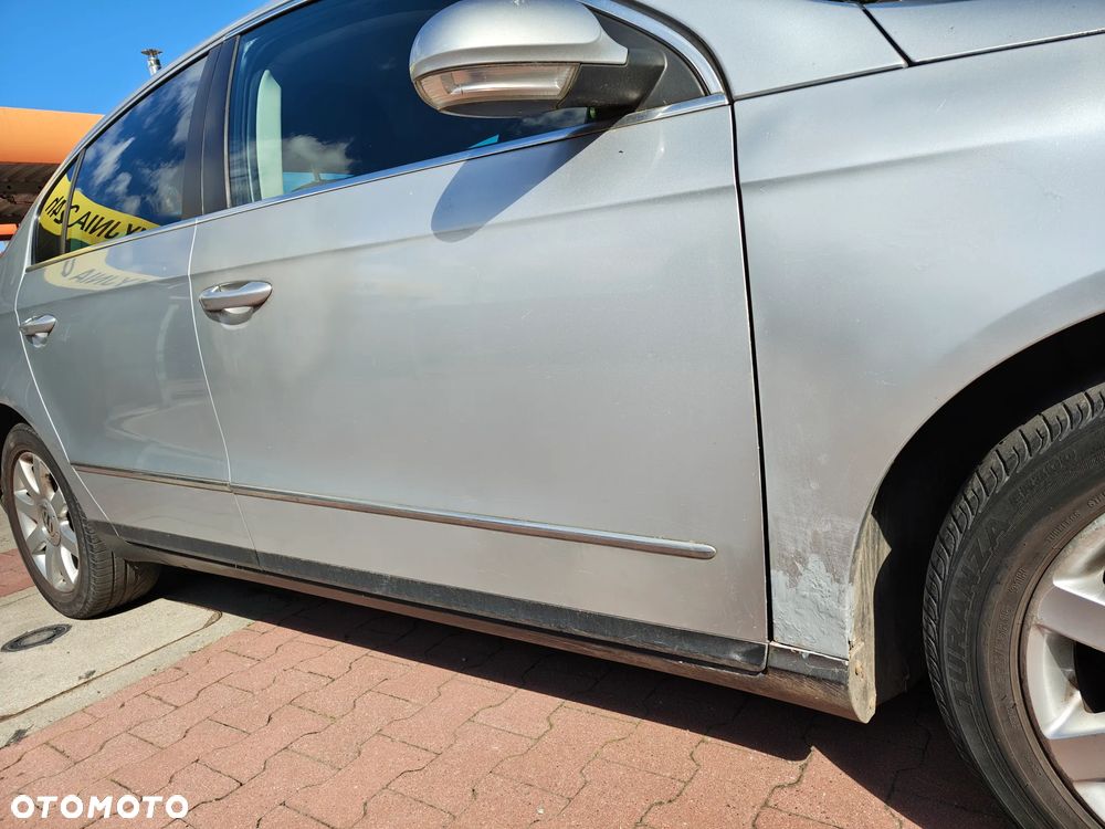 Volkswagen Passat 2.0 TDI DPF DSG Individual - 19