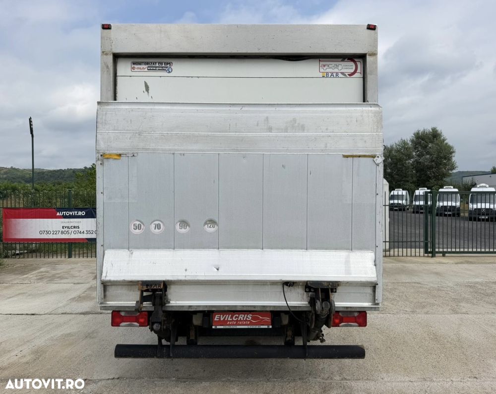 Iveco Daily 3.0 D BOX 8 EUROPALETI LIFT SPATE - 11