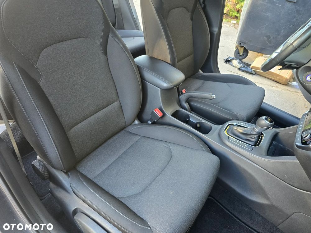 Hyundai i30 - 24
