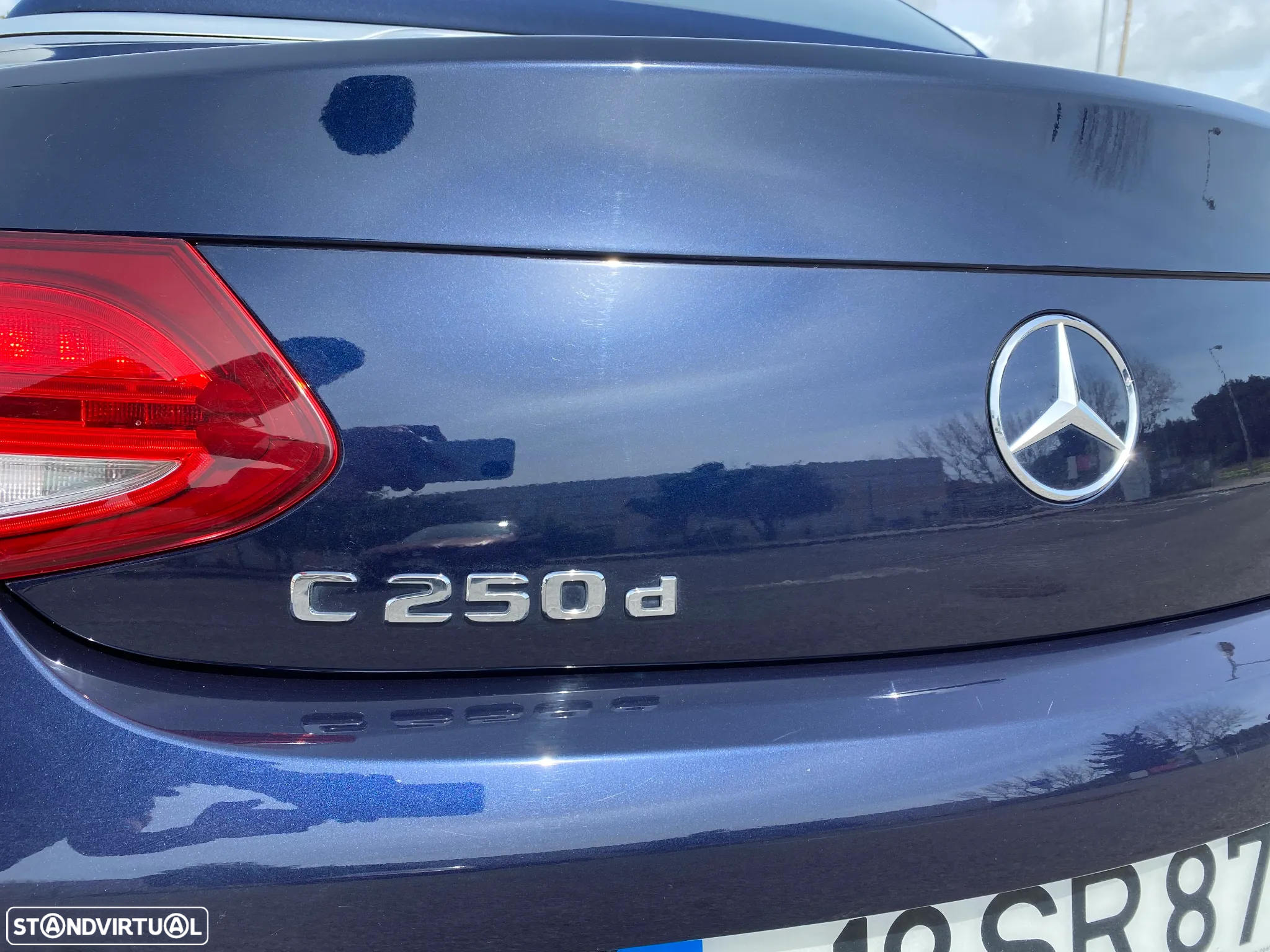 Mercedes-Benz 250 - 22