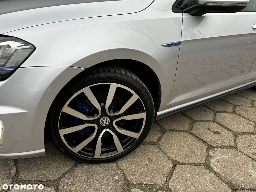 Volkswagen Golf 1.4 GTE Plug-In-Hybrid DSG - 20