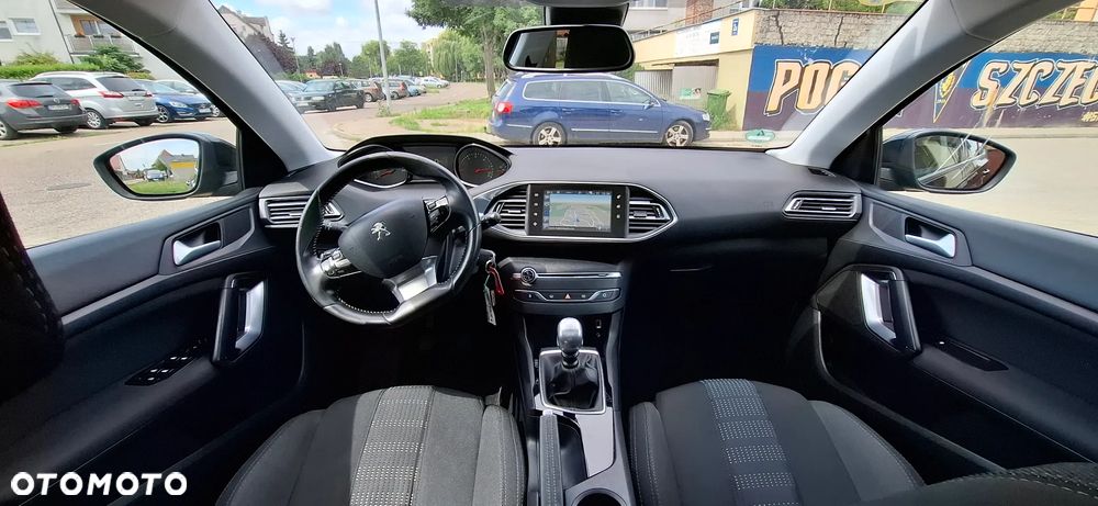 Peugeot 308 SW BlueHDi 120 Stop & Start Business-Line - 13