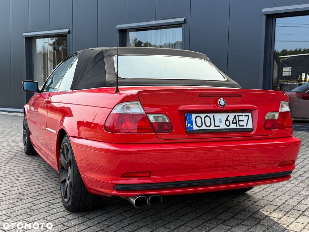 BMW Seria 3 323i - 5