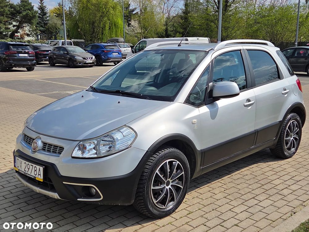 Fiat Sedici 1.6 16V 4x4 Emotion - 1