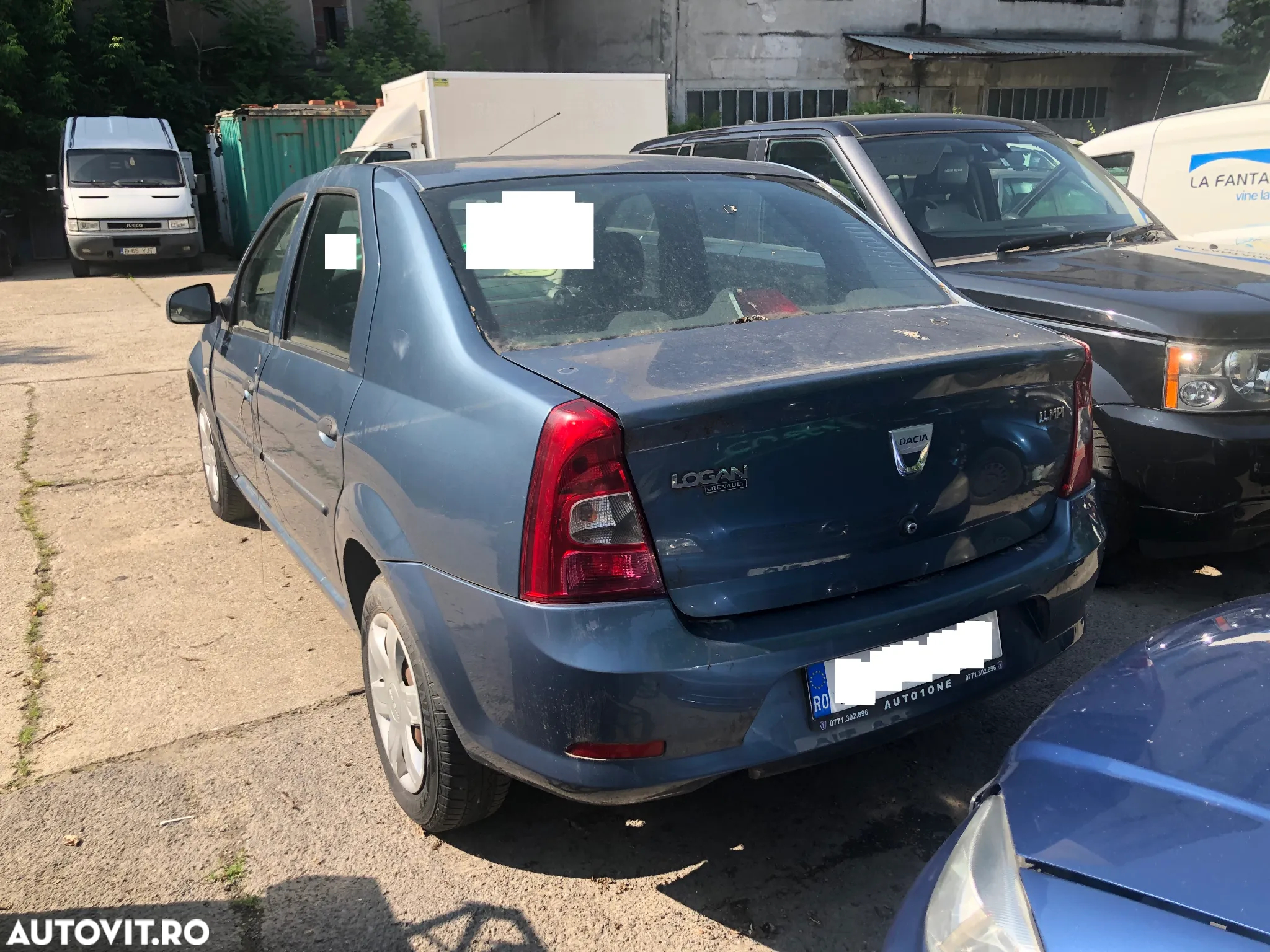 Dezmembrez Dacia Logan PH2 facelift 2011 1.4 benzina - 3
