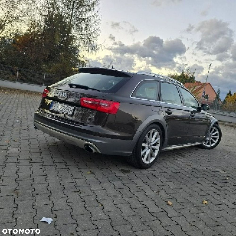 Audi A6 Allroad - 11